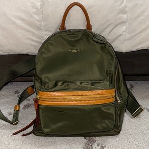 💚TORY BURCH BACK PACK🤎